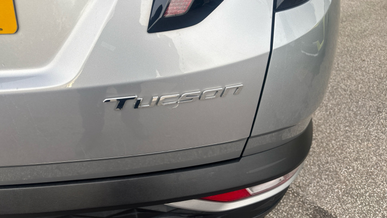 Hyundai TUCSON 1.6 TGDi 48V MHD SE Connect 5dr 2WD DCT Petrol Estate